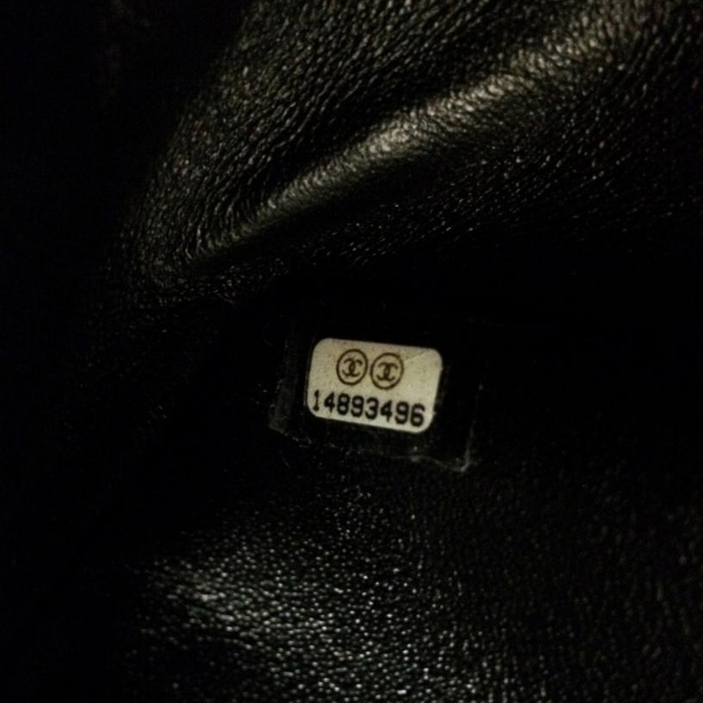 Chanel Reissue 2.55 226 Large Black Patent Leather Flap Bag - Picture 7 of 8